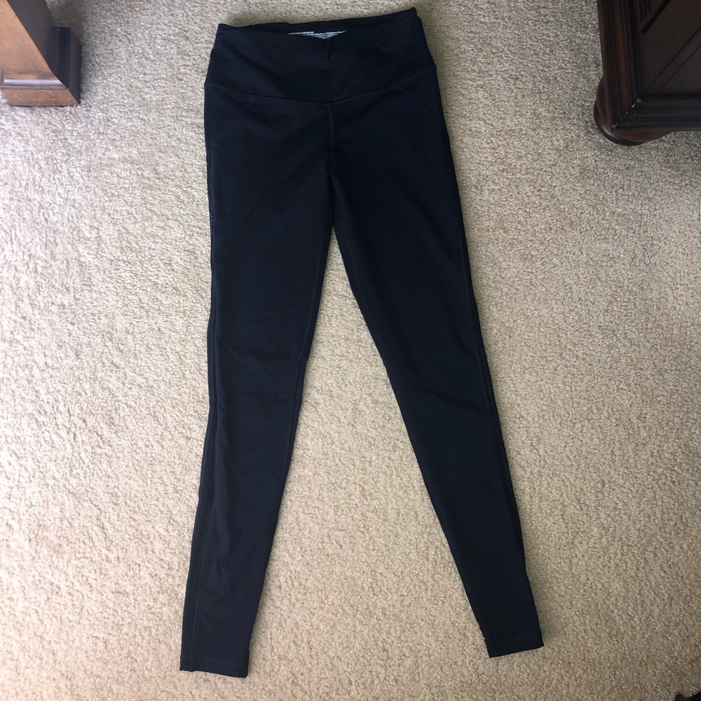 VICTORIA’S SECRET SPORT Leggings